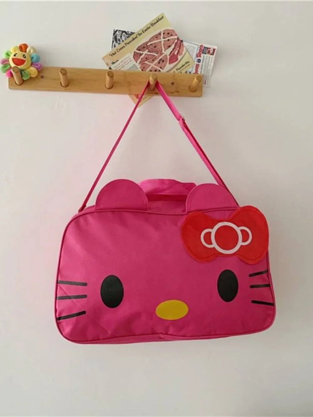Large Capacity Cartoon Duffel Bag Portable Travel Messenger Bag